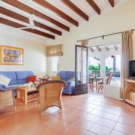 Villa Binibequer Vell Sleeps 9 Pool Air Con Wifi